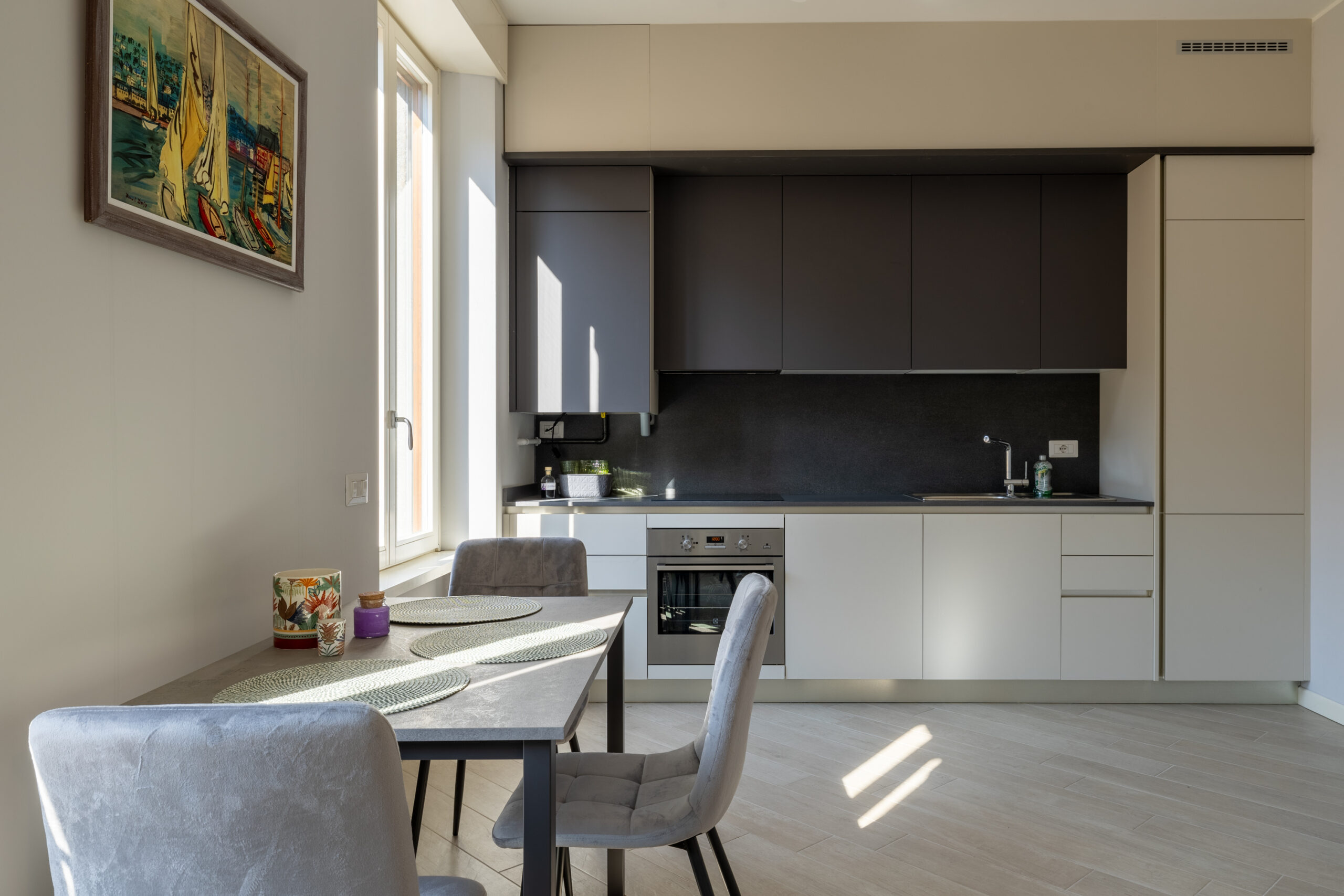 appartamento con aria condizionata a Menaggio &mdash; Apartment Aura, posizione centrale sul Lago di Como